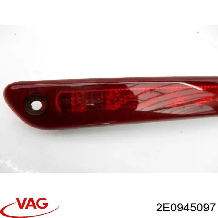 Lampa stop tylna dodatkowa VAG 2E0945097 cena, od 51,08 USD
