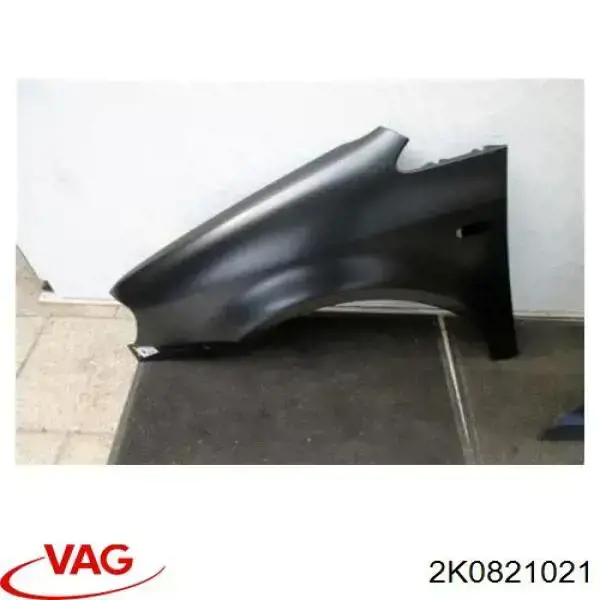 Błotnik przedni lewy VAG 2K0821021 cena, od 107,12 USD