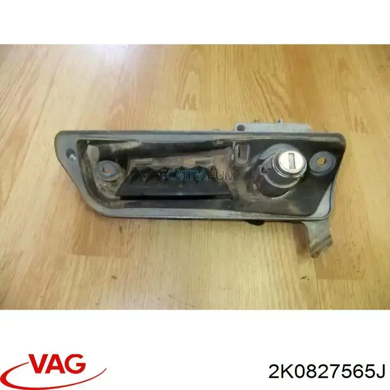 2K0827565J VAG Klamka drzwi tylnych skrzydłowych lewa zewnętrzna