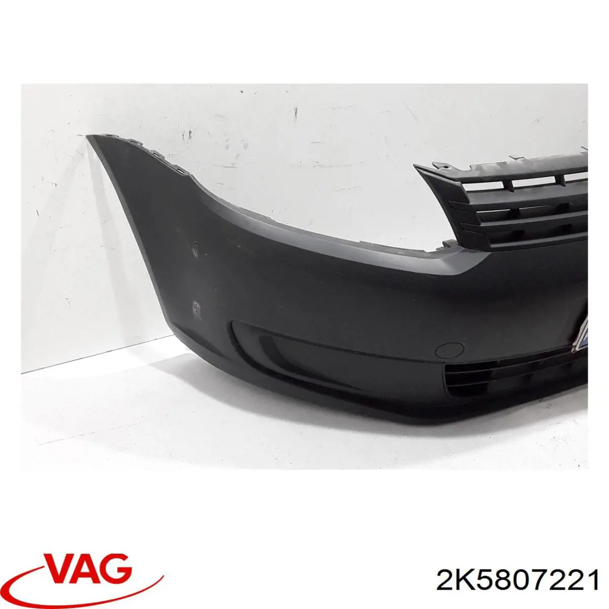 2K5807221 VAG Zderzak przedni
