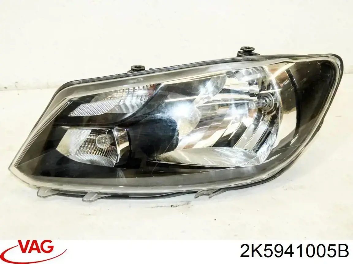 Reflektor lewy VAG 2K5941005B cena, od 194,22 USD