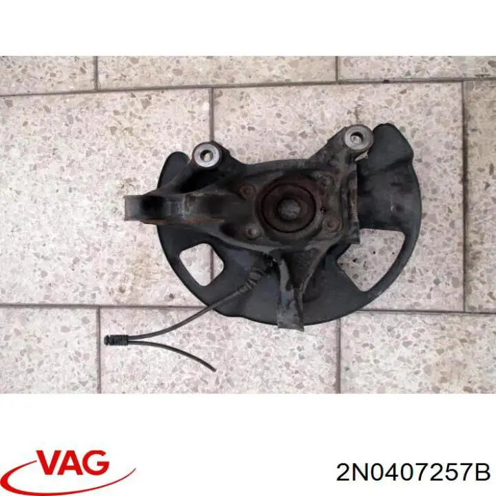 Czop (zwrotnica) przedni lewy VAG 2N0407257B cena, od 314,97 USD