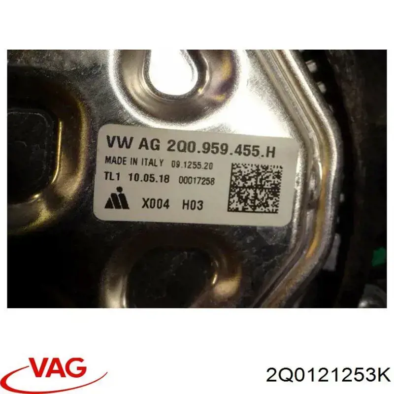 Chłodnica silnika VAG 2Q0121253K cena, od 171,96 USD