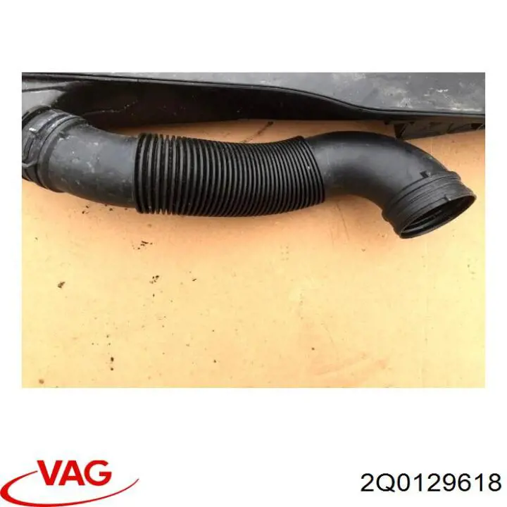 Króciec powietrza, wlot filtra powietrznego VAG 2Q0129618 cena, od 45,97 USD
