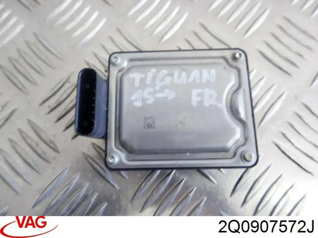 Czujnik Radarowy odległości VAG 2Q0907572J cena, od 371,16 USD