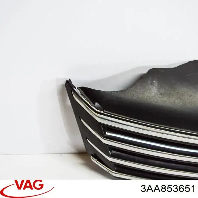 Atrapa chłodnicy VAG 3AA853651 cena, od 104,56 USD