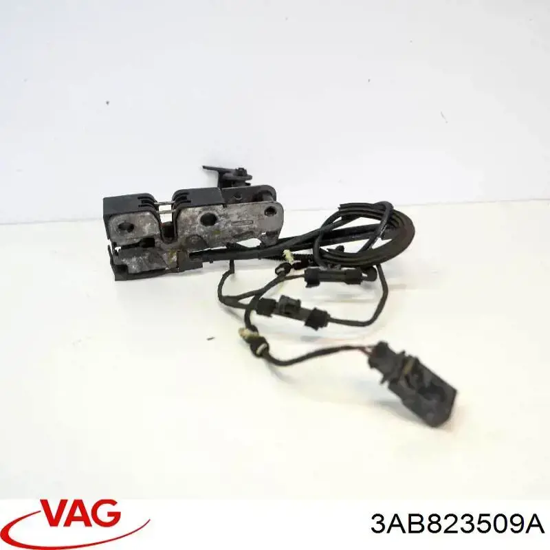 Zamek maski VAG 3AB823509A cena, od 71,51 USD