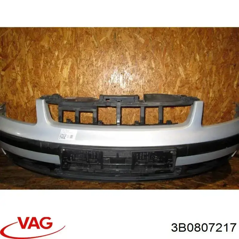 Do koszyka 3B0807217 VAG Zderzak przedni