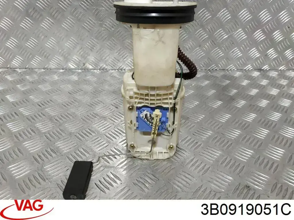 Moduł pompy paliwowej z czujnikiem poziomu paliwa 3B0919051C VAG