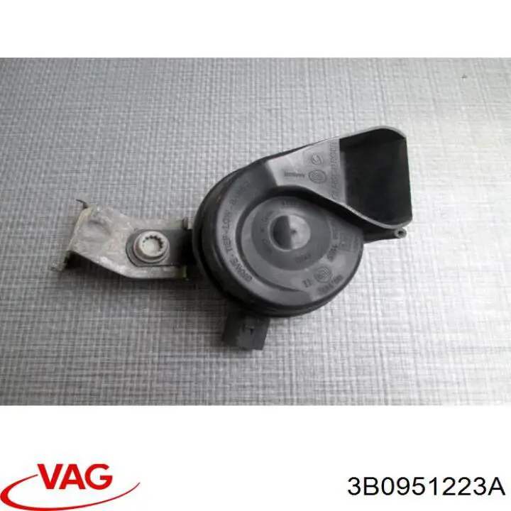 Sygnał dźwiękowy (klakson) VAG 3B0951206C cena, od 46,29 USD