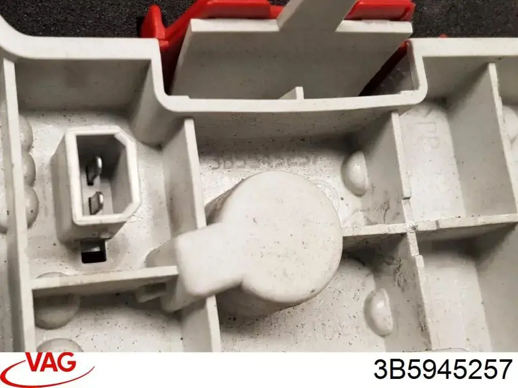 Do koszyka 3B5945257 VAG Płyta lampy zespolonej tylnej kontaktowa
