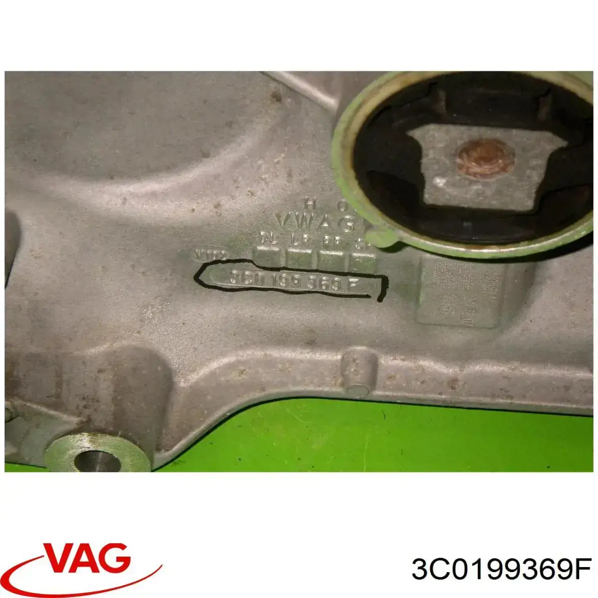 Korpus osi przedniej VAG 3C0199369F cena, od 160,57 USD