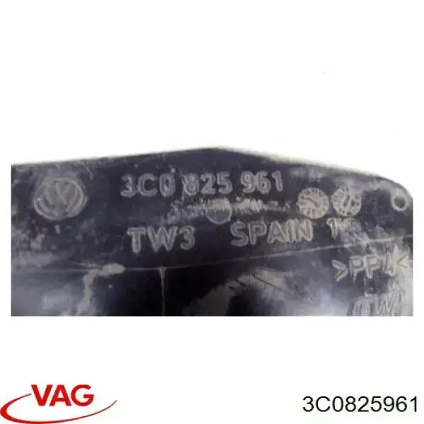 Do koszyka Wkładka dna nadwozia Volkswagen Passat B7 365