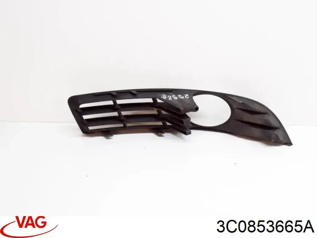 Do koszyka 3C0853665A VAG Zaślepka (kratki) lamp przeciwmgielnych zderzaka przedniego lewa