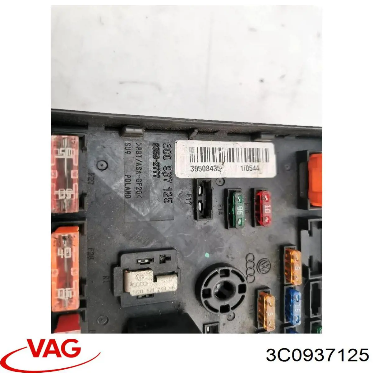 Skrzynka bezpieczników Volkswagen Passat B6