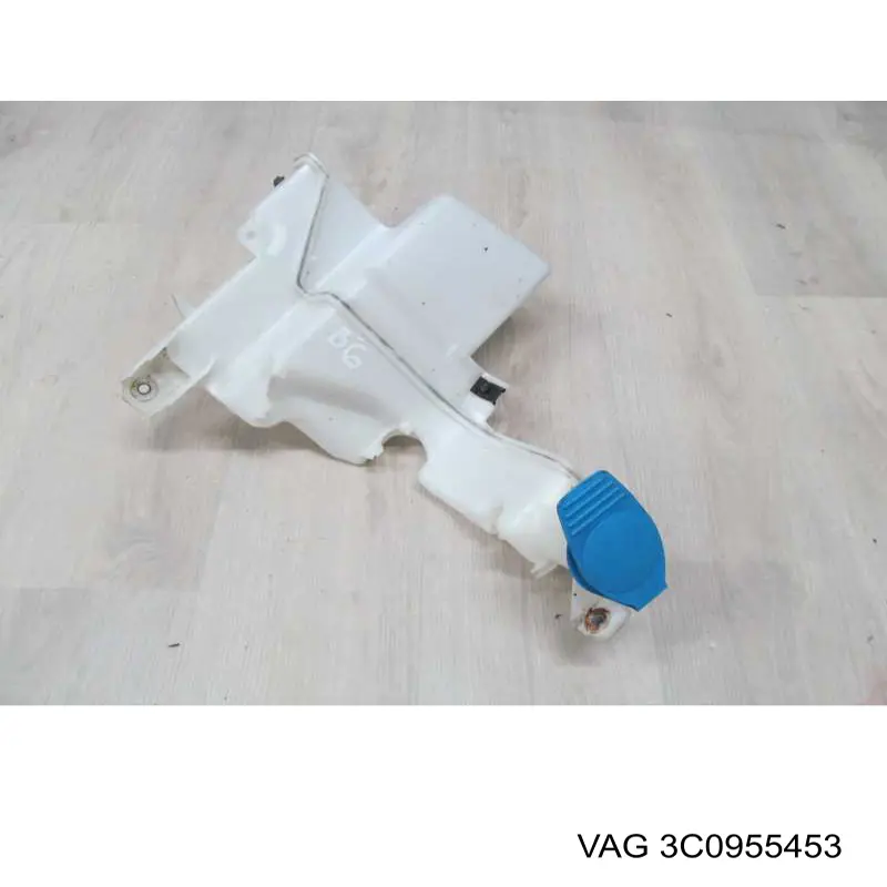 Zbiorniczek spryskiwacza szyb VAG 3C0955453 cena, od 64,70 USD