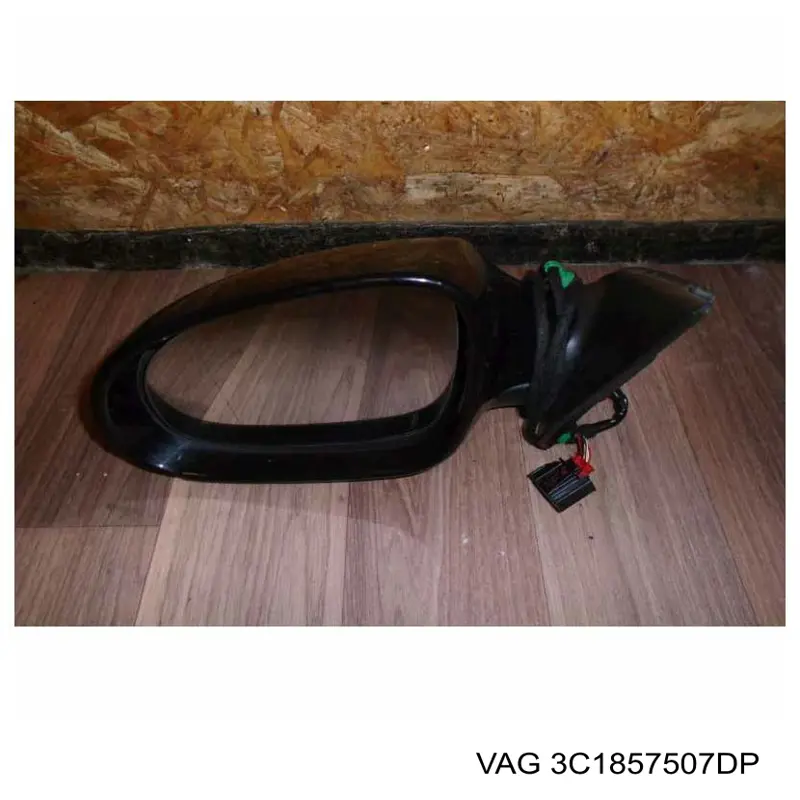 Lusterko wsteczne lewe VAG 3C1857507DP cena, od 97,05 USD