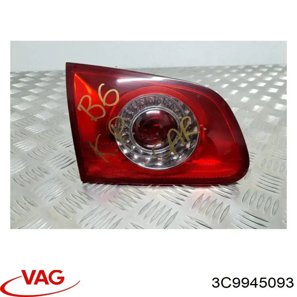 Lampa zespolona tylna lewa wewnętrzna VAG 3C9945093 cena, od 52,78 USD