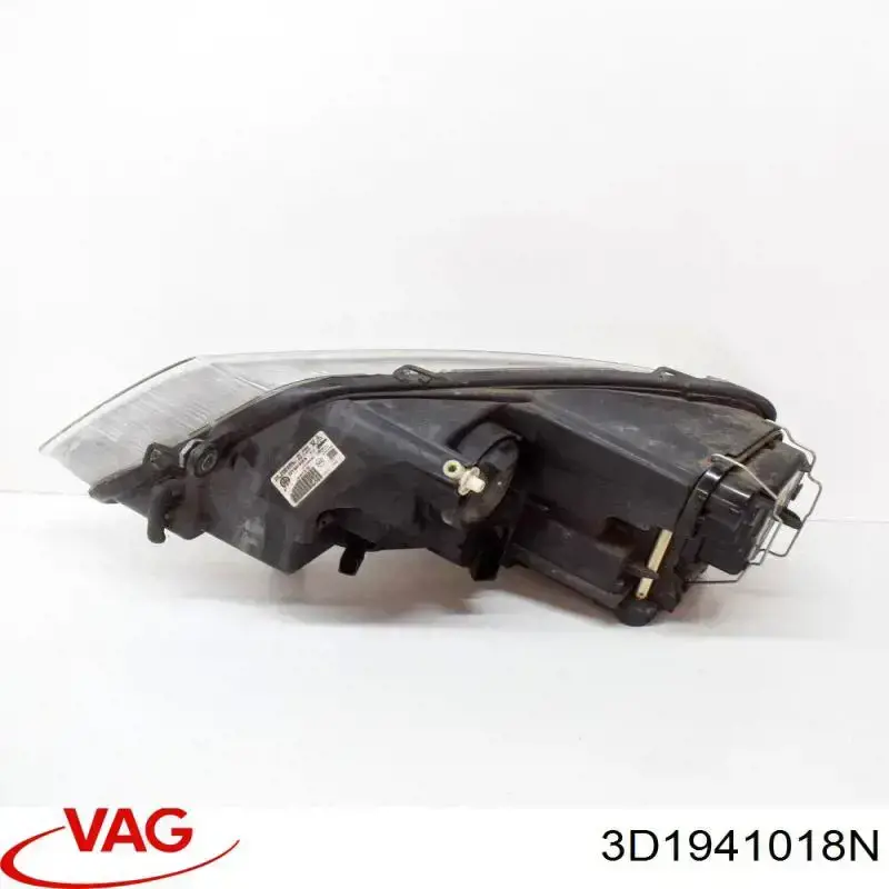 Reflektor prawy do Volkswagen Phaeton I 3D1, 3D2, 3D3, 3D4, 3D6, 3D7, 3D8, 3D9