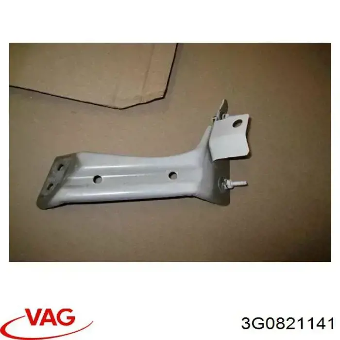 3G0821141 VAG Wspornik do mocowania błotnika przedniego lewy przedni