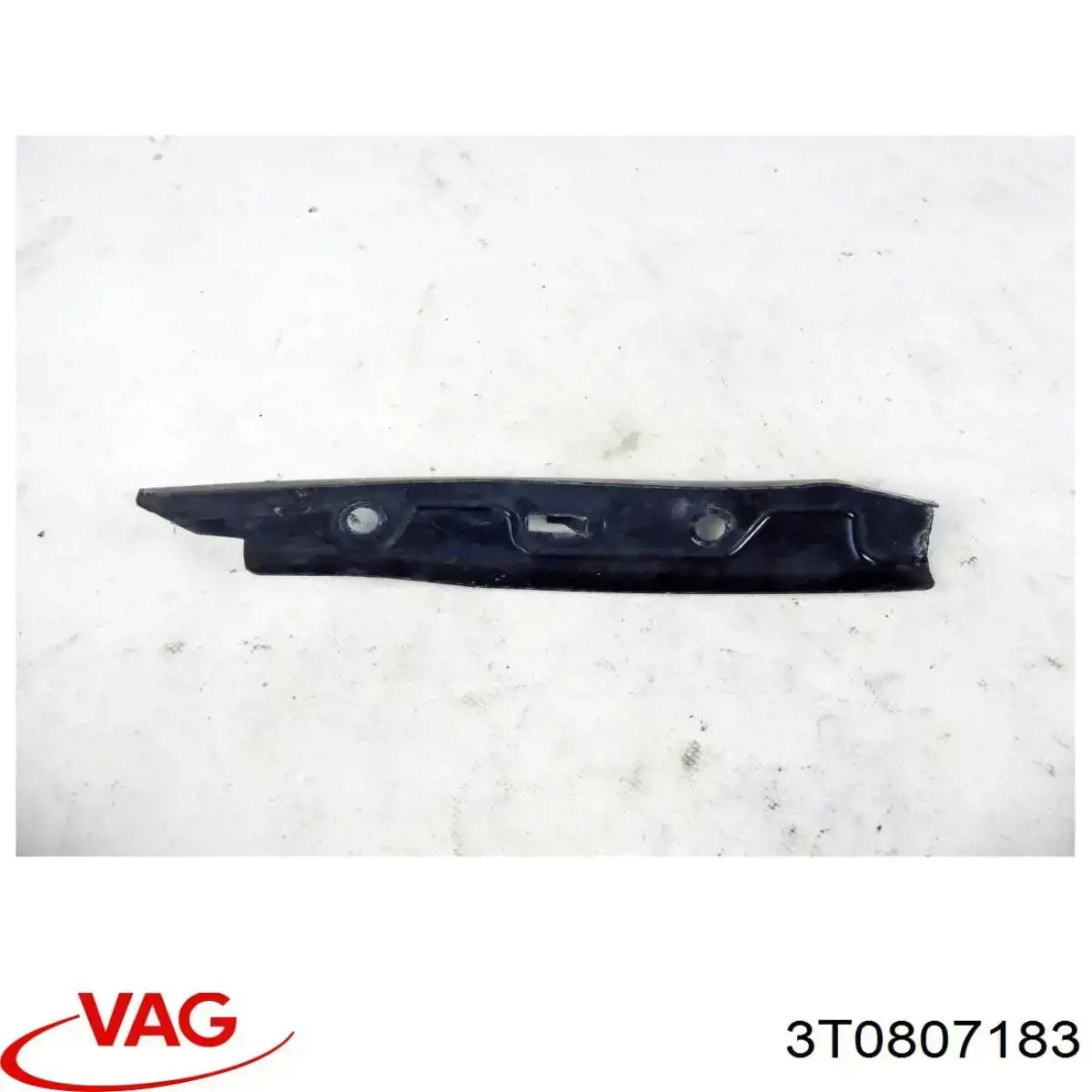 Prowadnica zderzaka przedniego lewa VAG 3T0807183 cena, od 34,35 USD