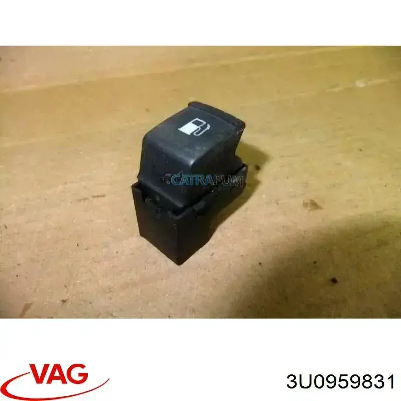 3U0959831 VAG Przycisk klapy bagażnika (3/5 drzwi) w kabinie