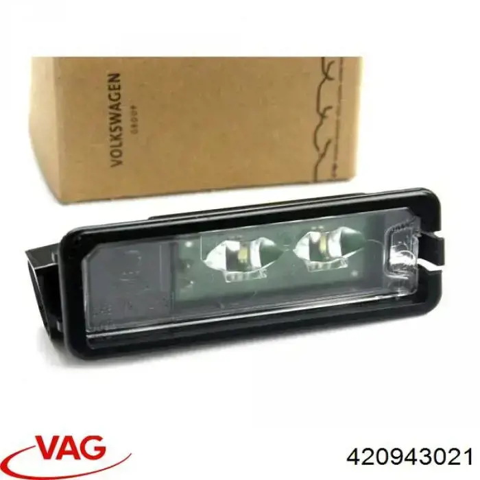 Lampa oświetlenia tylnej tablicy rejestracyjnej VAG 420943021 cena, od 30,24 USD
