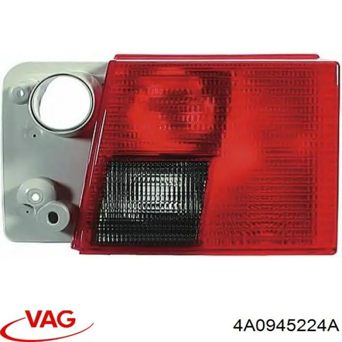 Lampa zespolona tylna prawa wewnętrzna VAG 4A0945224A cena, od 27,06 USD