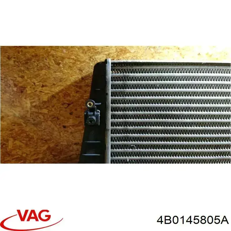 Chłodnica intercoolera 4B0145805A VAG