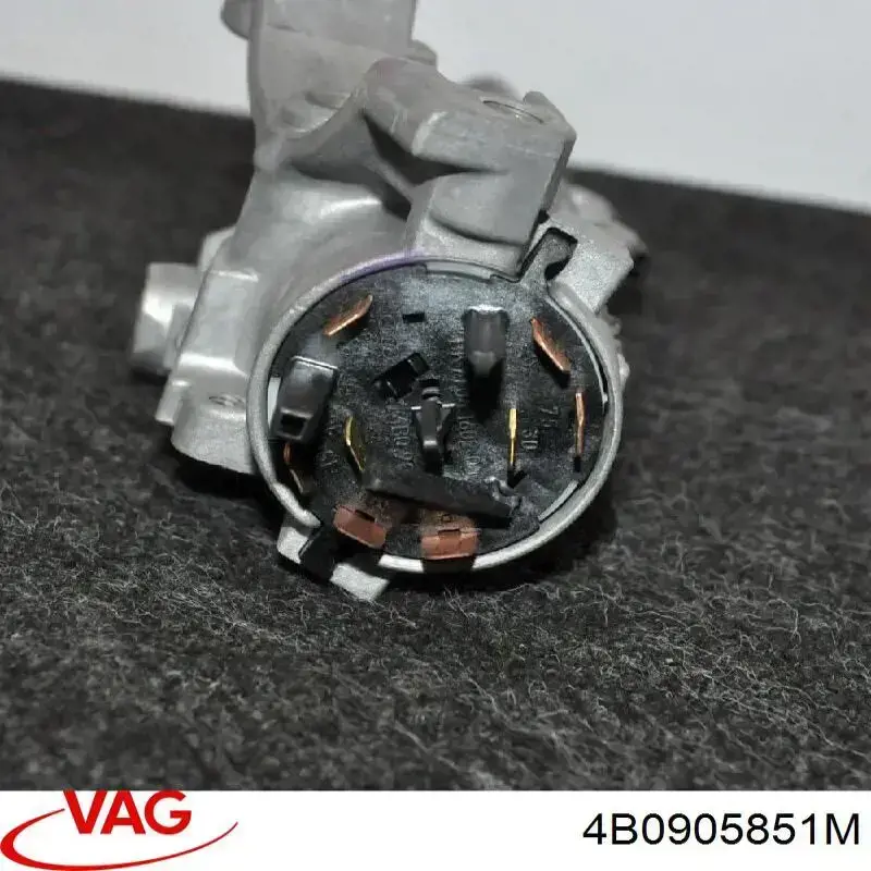 Do koszyka 4B0905851M VAG Stacyjka zapłonowa