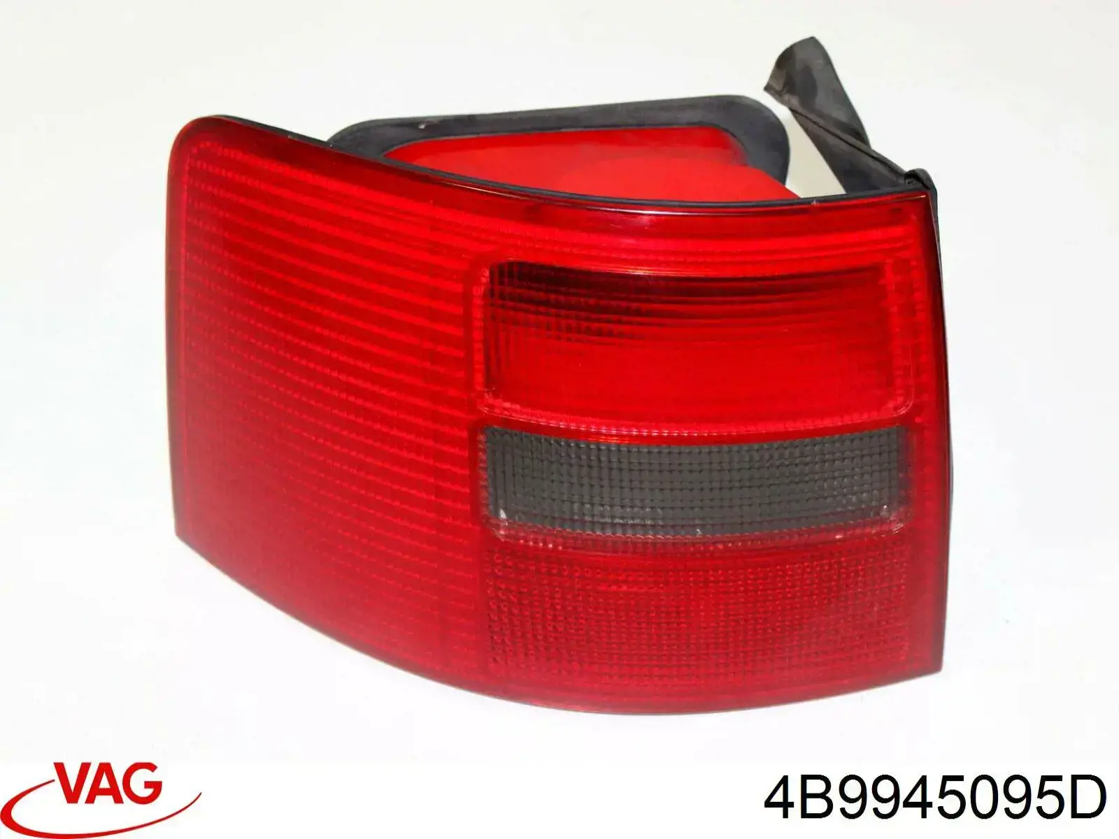 Lampa zespolona tylna lewa VAG 4B9945095D cena, od 88,53 USD