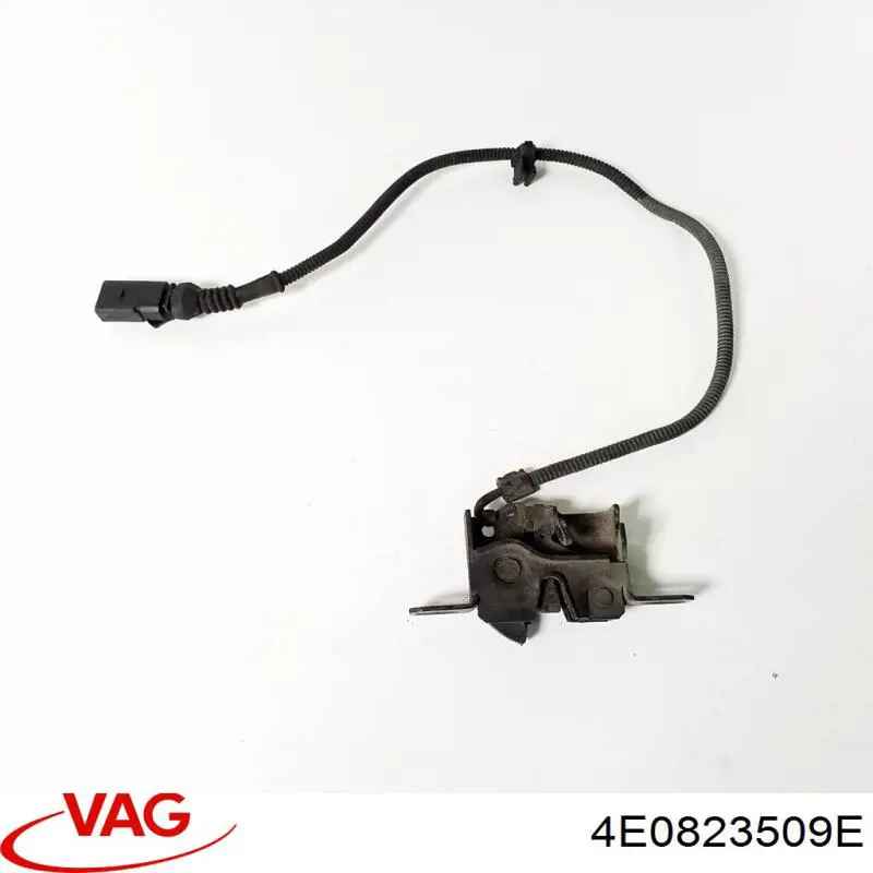 Zamek maski VAG 4E0823509E cena, od 165,48 USD