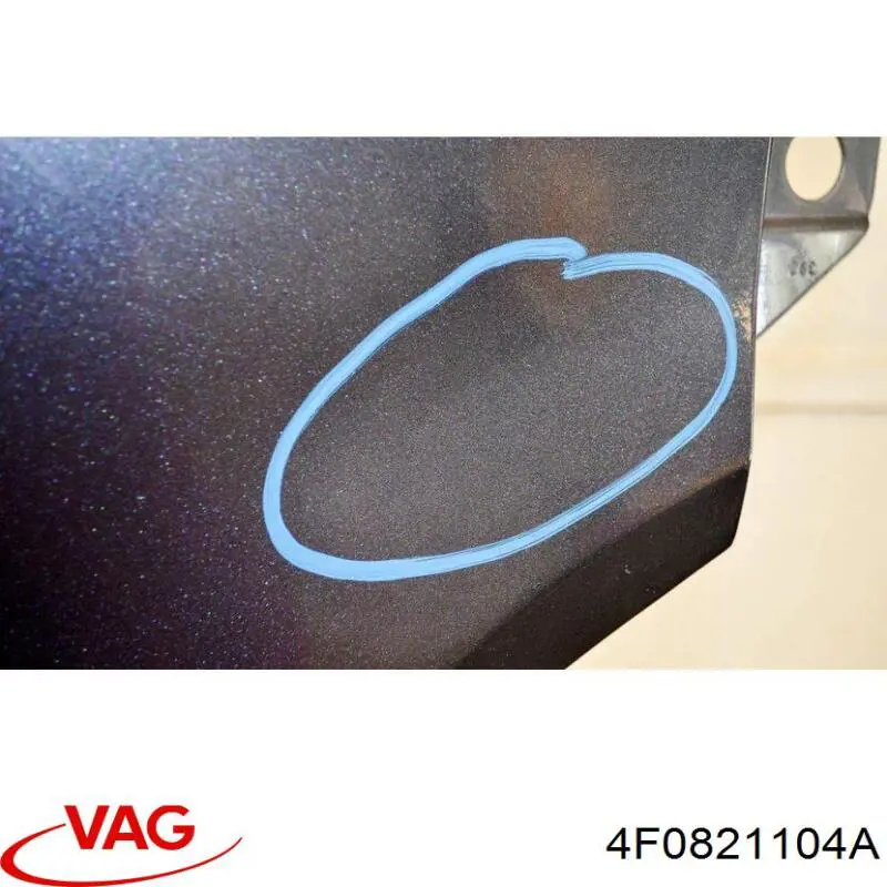 Błotnik przedni prawy VAG 4F0821104A cena, od 107,71 USD
