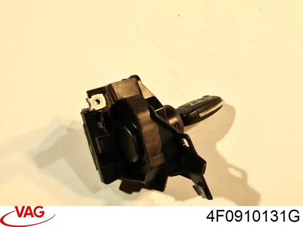 Do koszyka Kostka stacyjki zapłonowej Audi Q7  4LB