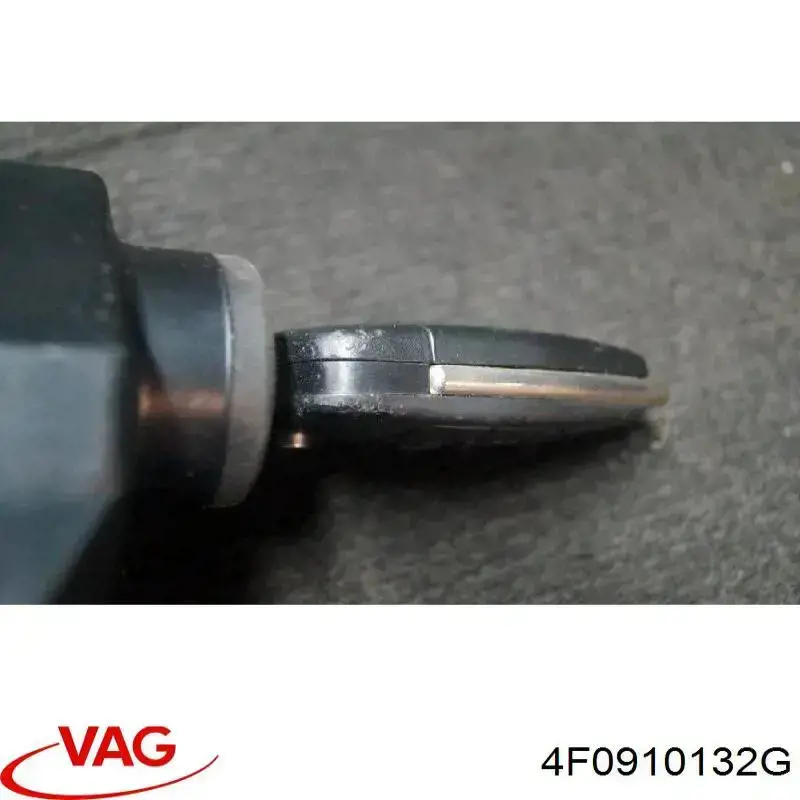 Kostka stacyjki zapłonowej Audi Q7 