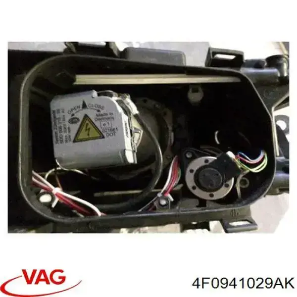Do koszyka 4F0941029AK VAG Reflektor lewy