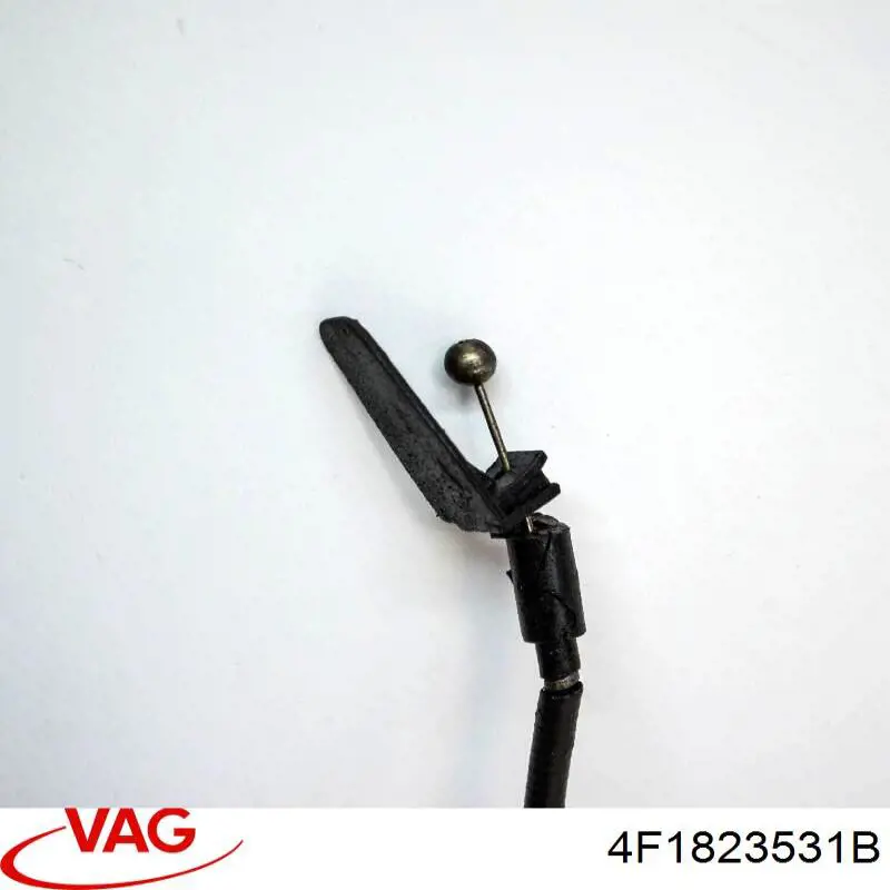  Linka otwierania maski Audi A6 