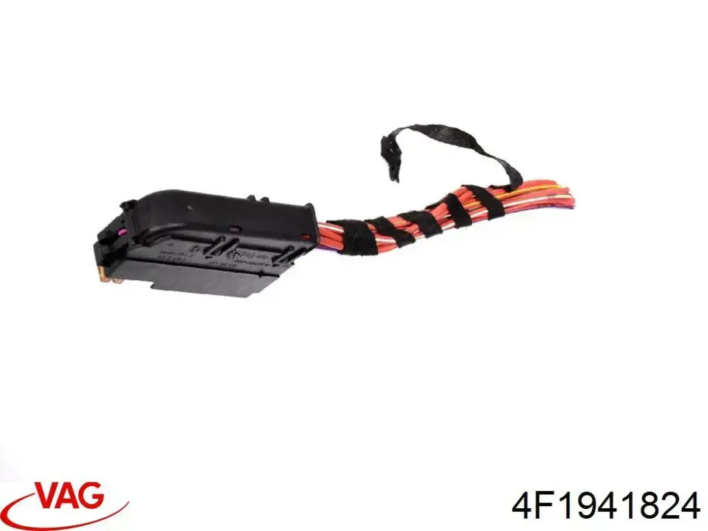 Skrzynka bezpieczników Audi A6 C7 sedana (4G2, 4GC) (2010 - 2019) cena, od 82,05 USD