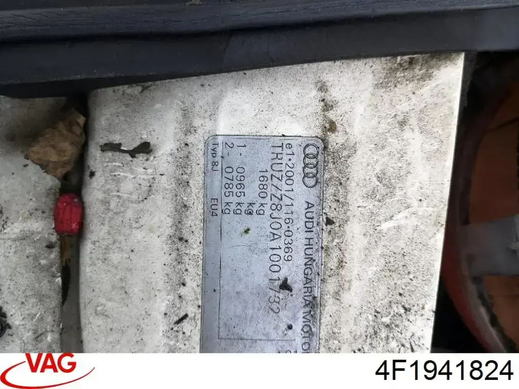 Skrzynka bezpieczników Audi A6 C7 sedana (4G2, 4GC) (2010 - 2019) cena, od 82,05 USD