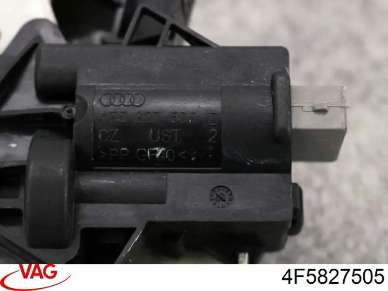 Zamek klapy bagażnika (3/5 drzwi tylnych) VAG 4F5827505