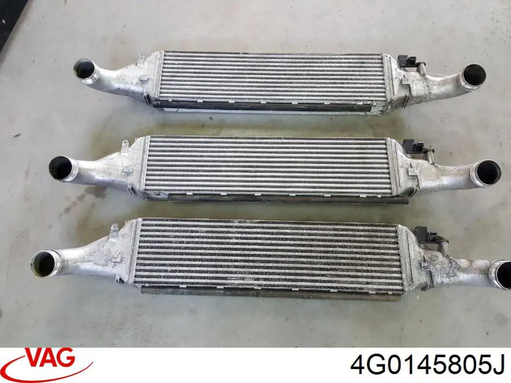 4G0145805J VAG Chłodnica intercoolera