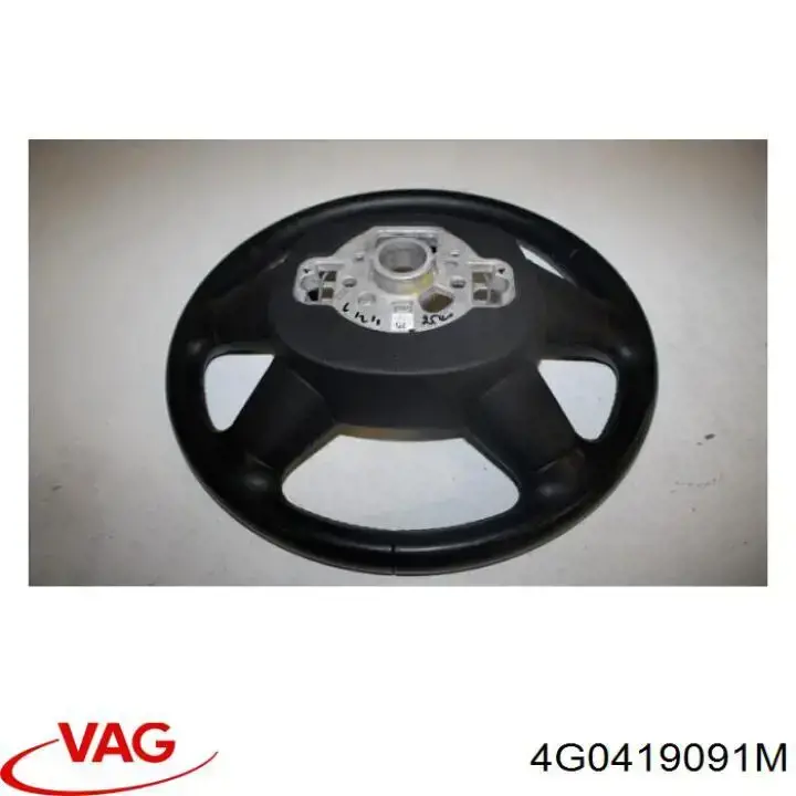 Kierownica VAG 4G0419091MINU cena, od 146,42 USD