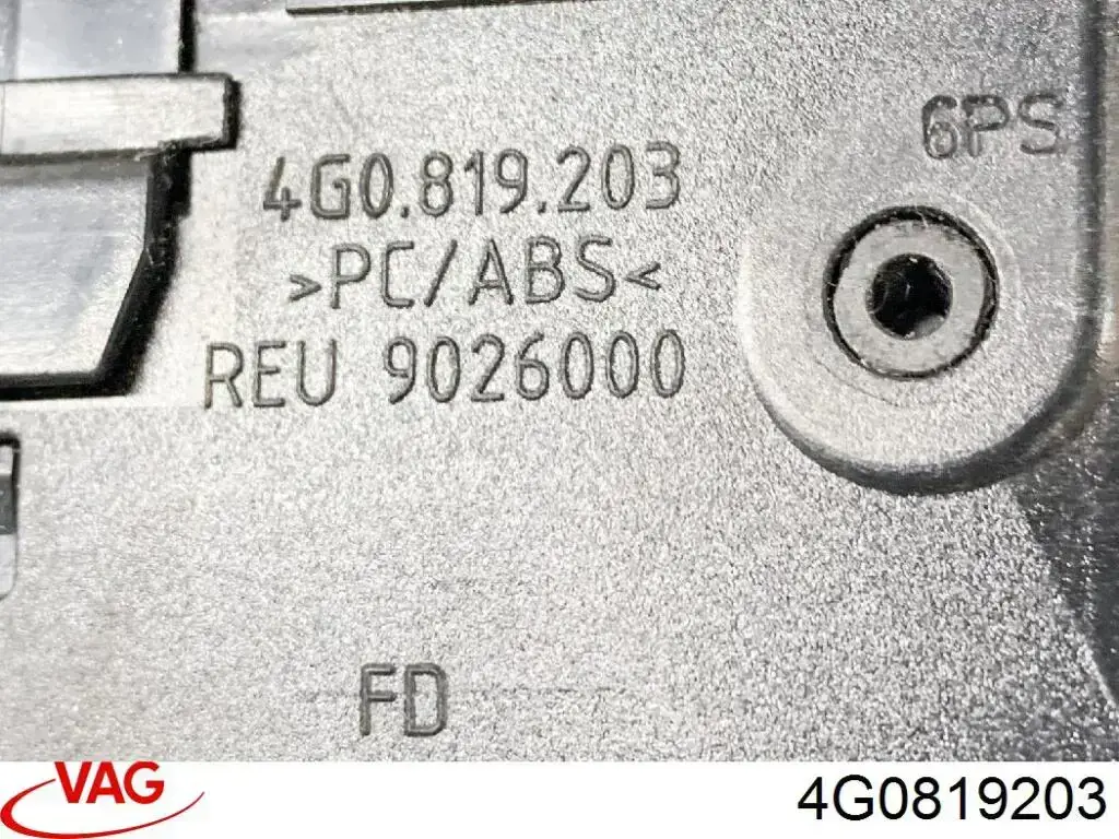 Kratka wentylacji wnętrza na "torpedo" VAG 4G0819203 cena, od 86,83 USD