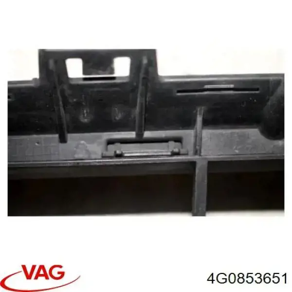 Do koszyka 4G0853651 VAG Atrapa chłodnicy