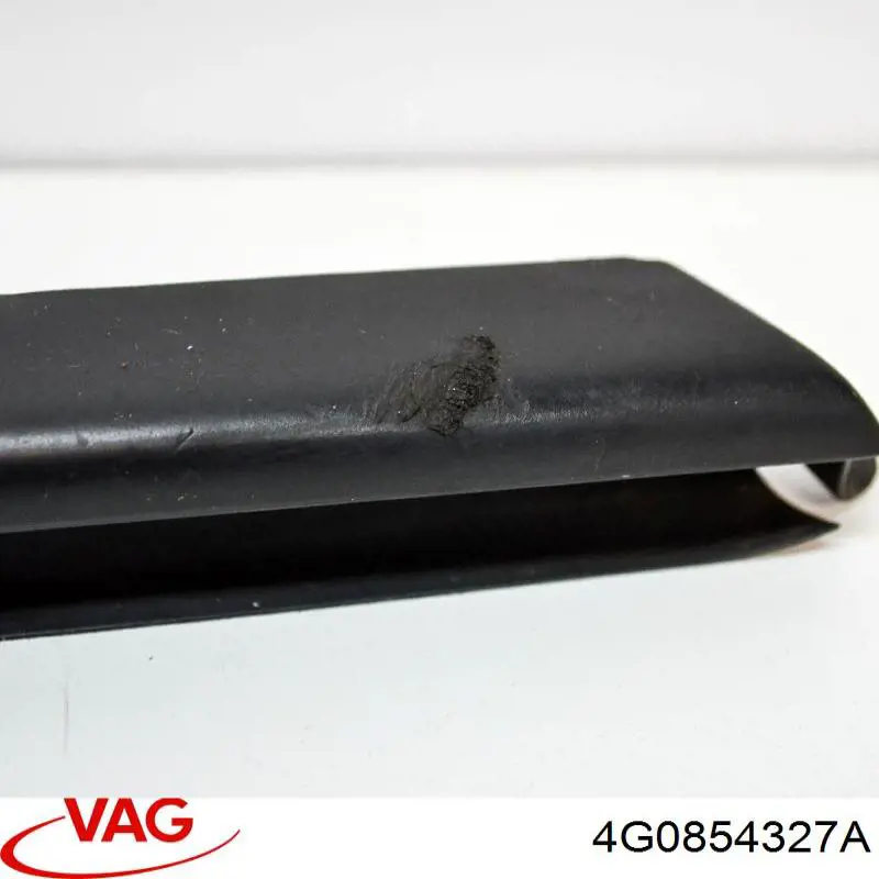Do koszyka 4G0854327B01C VAG Listwa ochronna szyby przedniej lewa