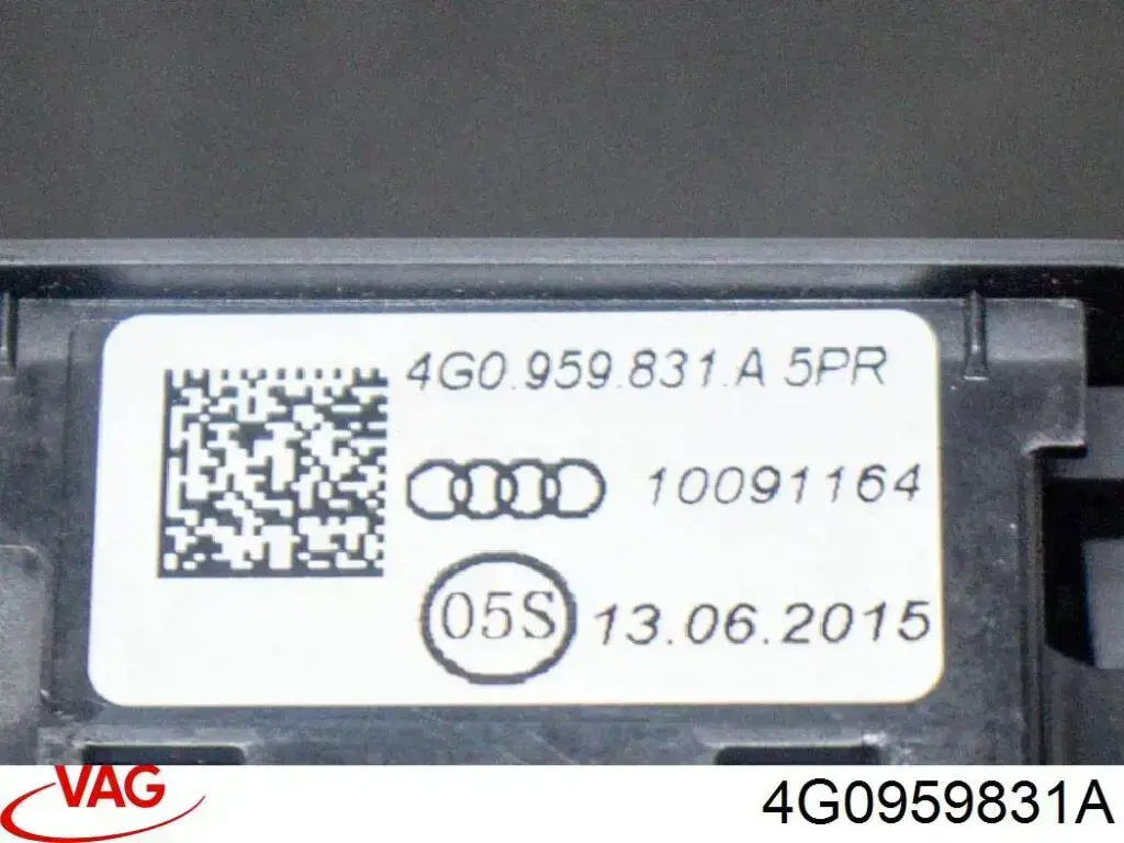 Do koszyka 4G0959831A VAG Przycisk klapy bagażnika (3/5 drzwi) w kabinie