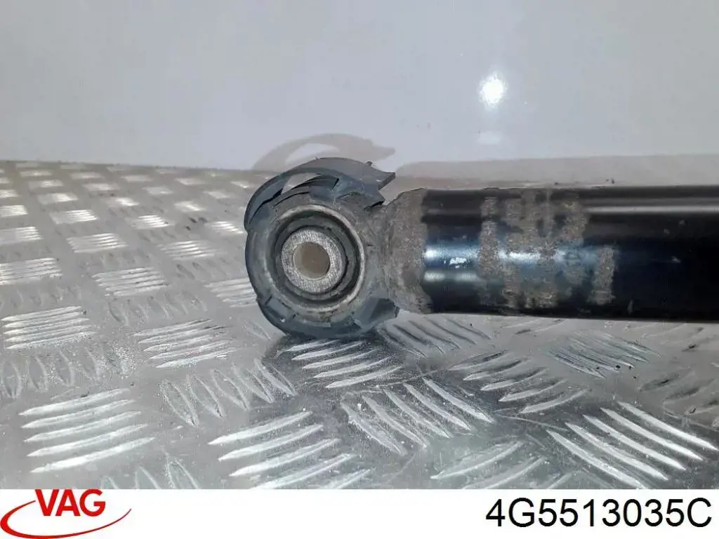 Do koszyka 4G5513035C VAG Amortyzator tylny