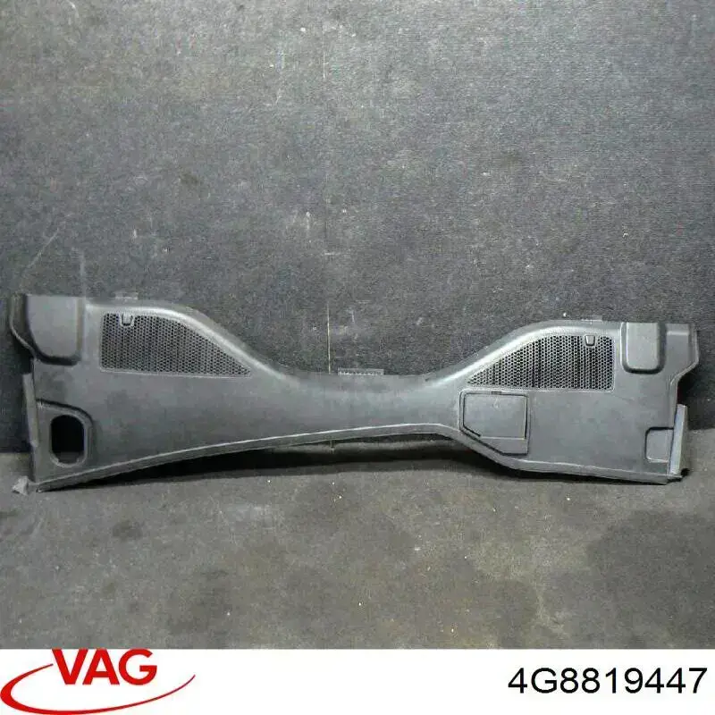 4G8819447 VAG Podszybie szyby czołowej