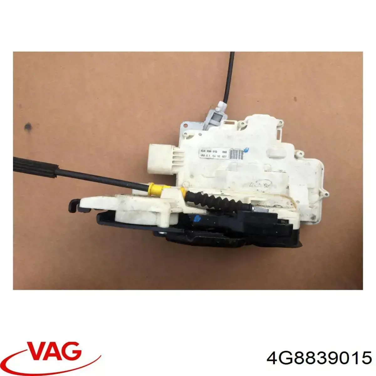 Zamek drzwi tylnych lewych VAG 4G8839015 cena, od 88,83 USD