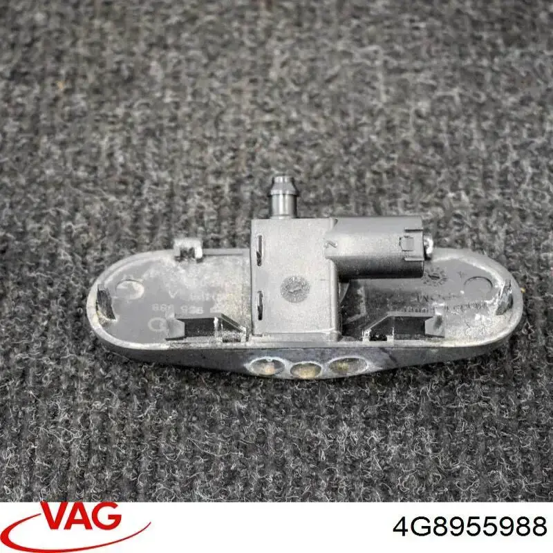 4G8955988 VAG Dysza spryskiwacza szyby przedniej prawa